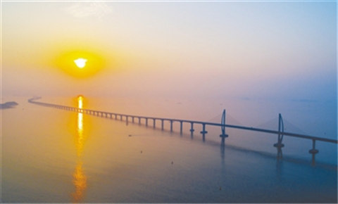 Hong Kong hooks HZM Bridge up to Lantau Island