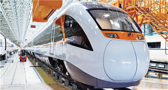 First new energy CRH trains on pilot run