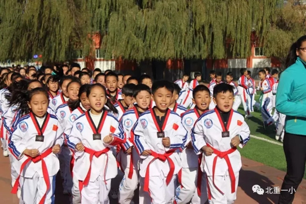 Break activities promote fitness in Baotou 