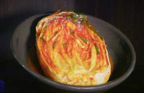 Chinese-made kimchi aims to conquer Korean dinner tables