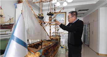 Chinese retiree becomes model ship master