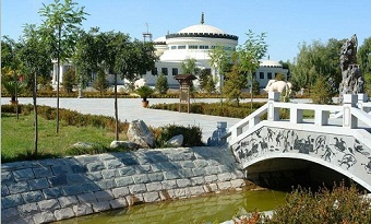 Zhaojun Museum