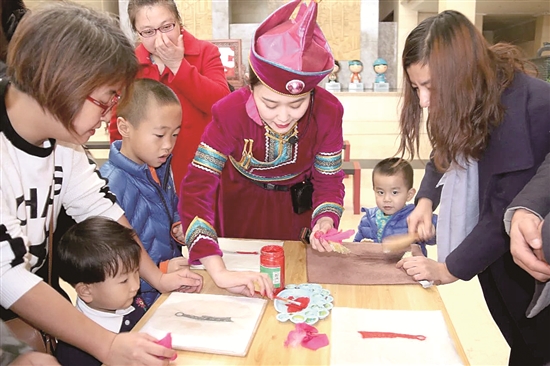 Festival fun in Baotou Museum