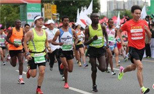 Intl runners enjoy cool summer marathon