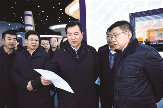 Baotou official visits Bayan Obo mining district