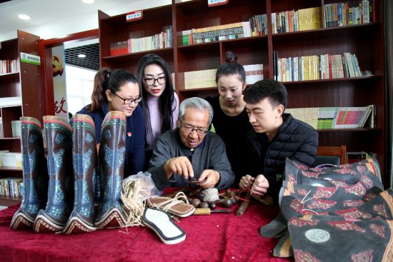 Hohhot promotes region’s cultural heritage