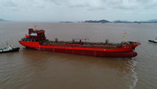 Zhoushan launches its largest bunkering tanker