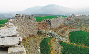 Qi Great Wall Scenery in Dafengshan