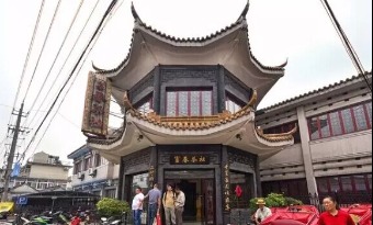 Touring the vintage alleys of Yangzhou