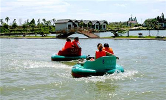 Qianlong Lake