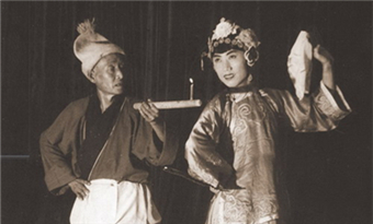 Errenzhuan performance