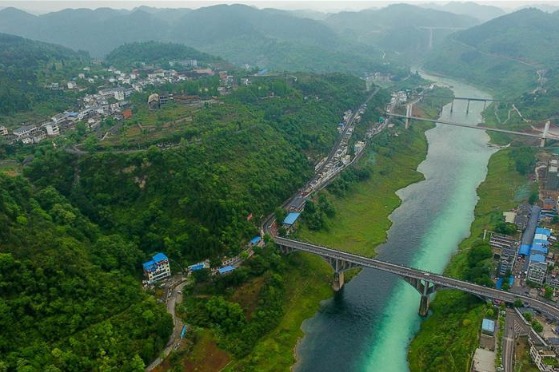 Cities tap Yangtze for drinking water
