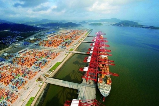 Zhejiang ambitious to build world-class seaport cluster