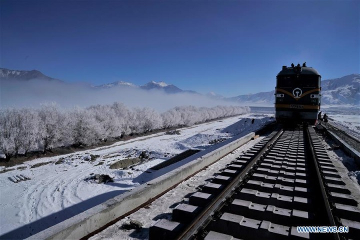 Completion of tunnels in Tibet rail line within reach