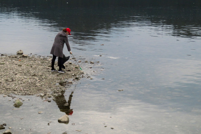 Aerial survey pinpoints Yangtze sewage outlets