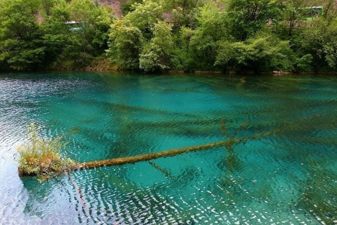 Air China to resume flights to quake-damaged Jiuzhaigou