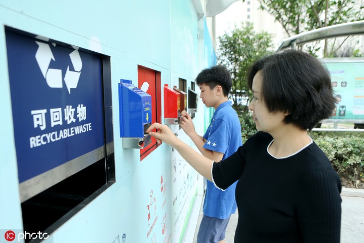 Trash sorting in Shanghai 'a success', mayor says