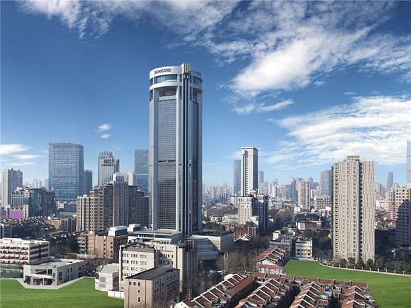 4-Jin Jiang Tower, Shanghai.jpg