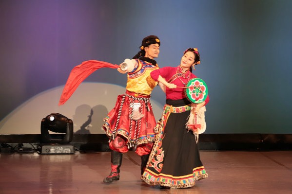 Qinghai ethnic culture shines in Japan