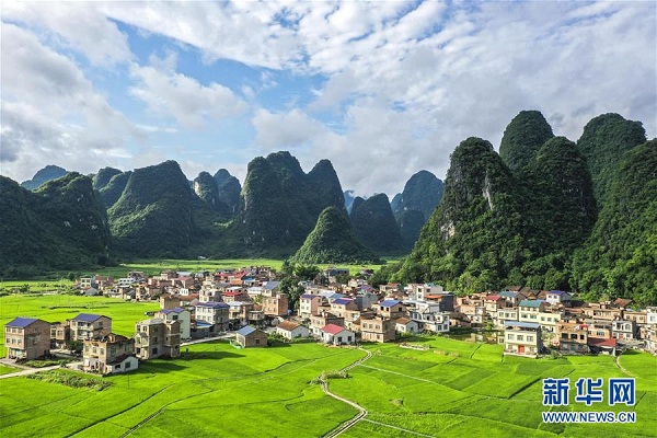 Idyllic scenery of Huanjiang Maonan autonomous county