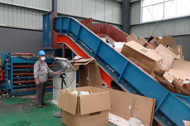 Shanghai making strides in trash management