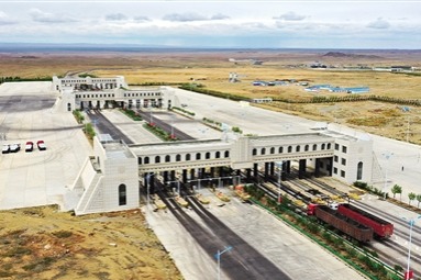 Baotou customs boosts its services