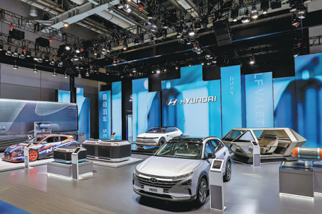 CIIE's automotive innovation section to lead industry development