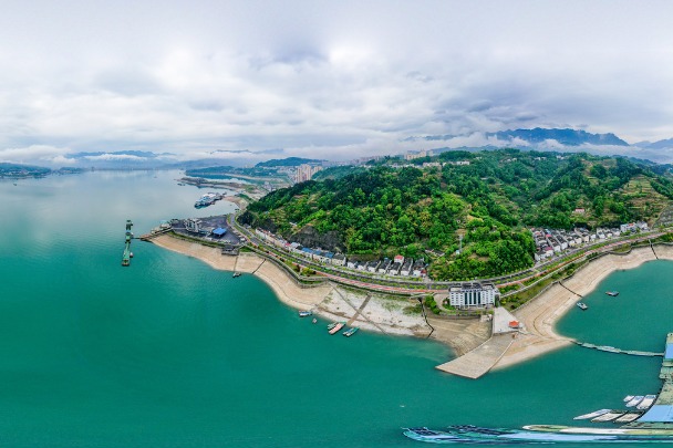 Biodiversity recovering in China's longest river with fishing ban