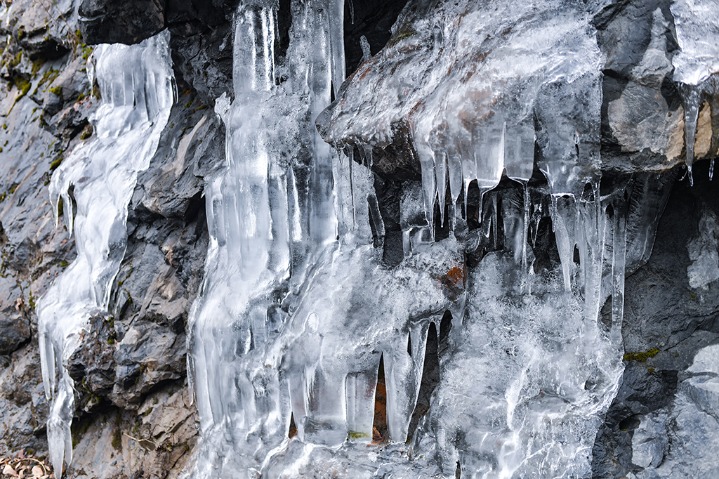 Amazing scenery of glazed ice in C China