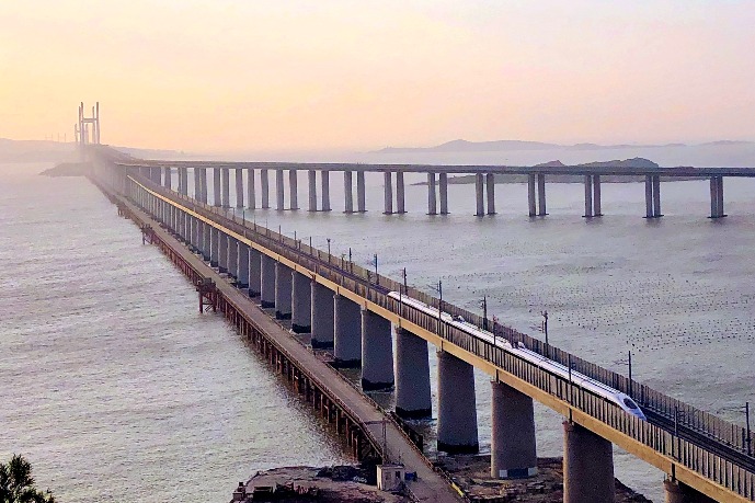 Railway connects Pingtan to mainland