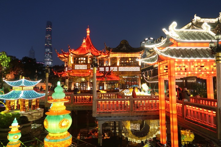 Yuyuan Garden dressed up for Lunar New Year