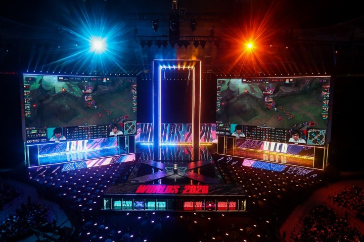 Big multinationals tap into China's growing e-sports industry