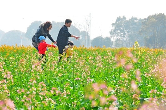 Wuxi airlines prepare for coming travel rush