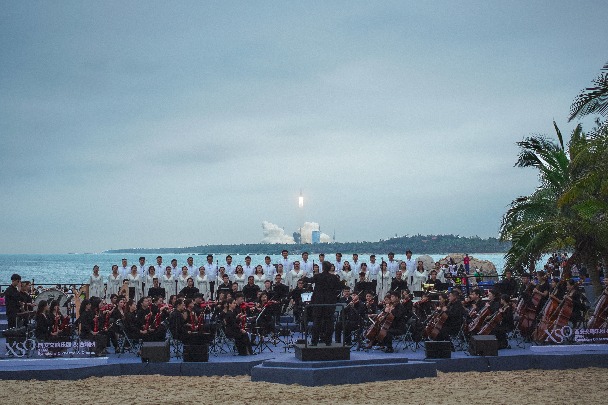 Core capsule of space station takes off to music of Xi'an Symphony Orchestra