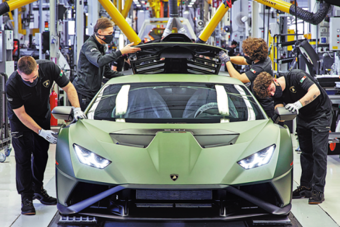 Lamborghini to introduce pure electric model after 2025