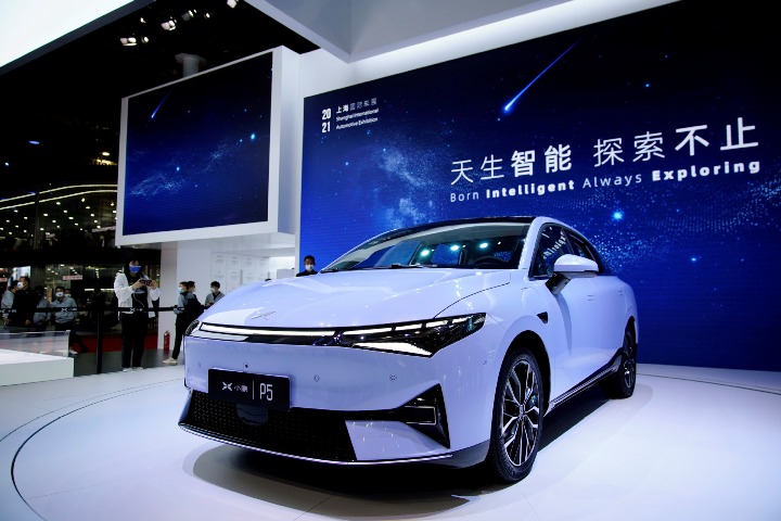 EV startup Xpeng to raise $1.8b in Hong Kong listing