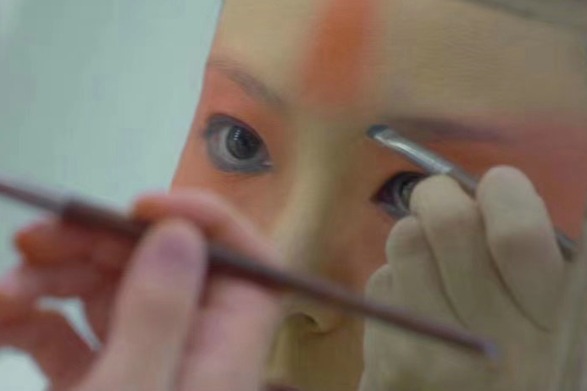 Peking Opera 'Sacrifice' film hits Beijing theaters