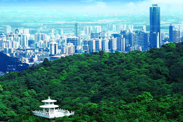 Baiyun Mountain in Guangzhou .png