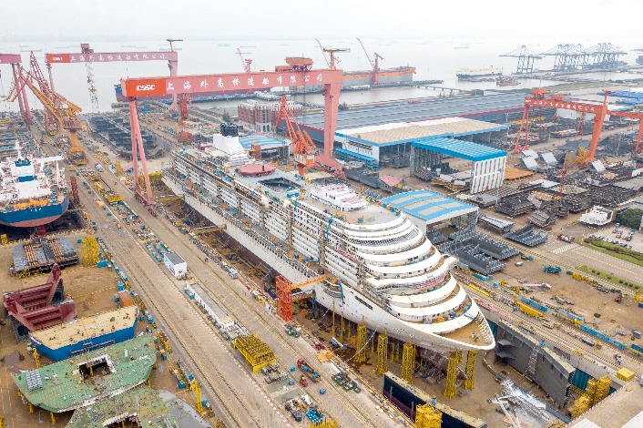 China's first homemade large cruise ship completes hull structure