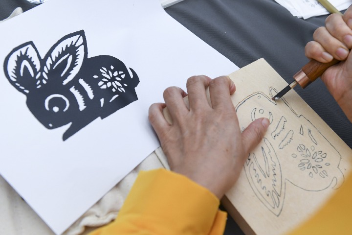 Woodblock printing exhibition and workshop held in Shenzhen