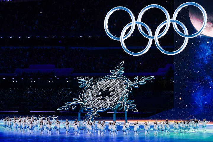 Splendid opening ceremony raises curtain on Games