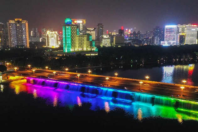 Neon waterfall brightens nighttime at Nanning