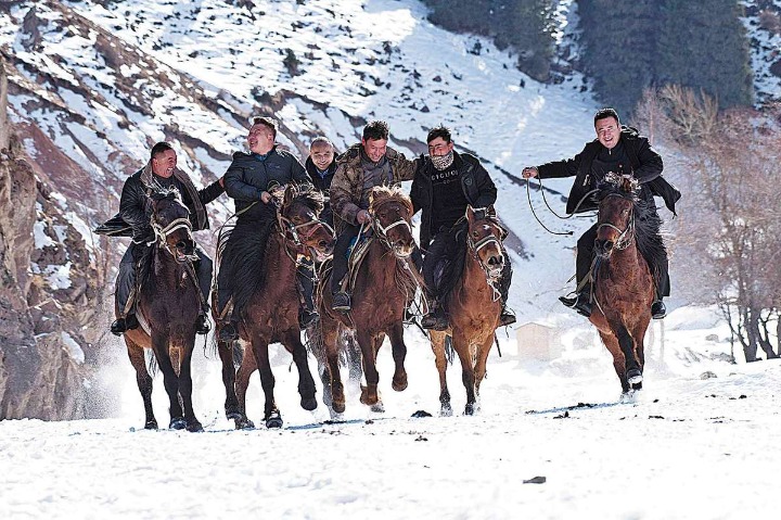 Xinjiang attracts 115.9 bln yuan of investment in Jan-April