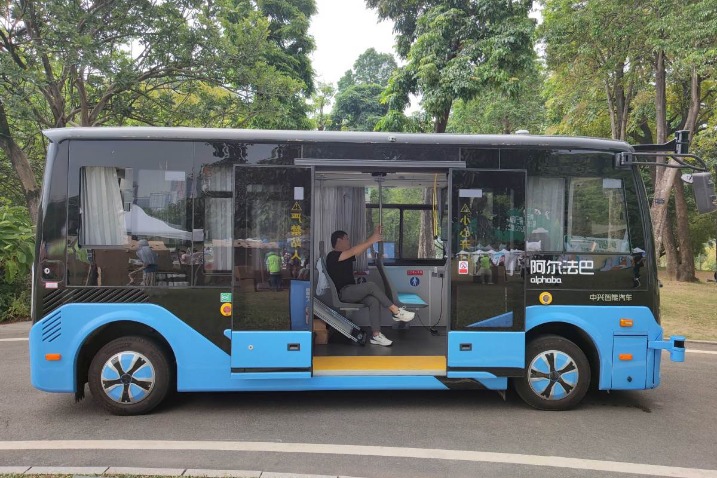 Shenzhen allows fully autonomous vehicles on certain roads