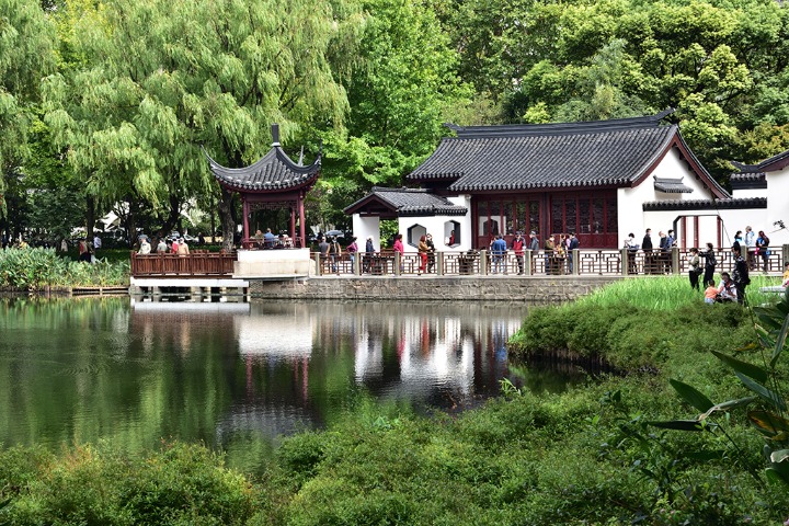 Shanghai’s Heping Park reopens