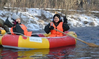 Winter drifting in Lushui River National Forest Park