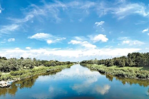 Revived river enriches life of Beijing residents