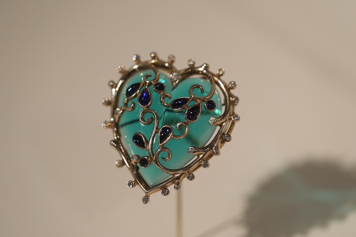 Costume jewelry from the 20th century on display in Beijing