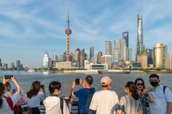 Shanghai sees positive growth in imports and exports