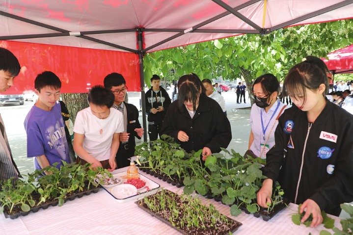 Shanxi to improve vocational education